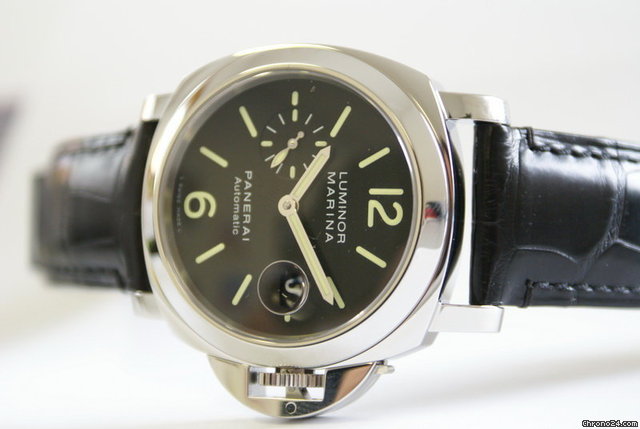 Panerai PAM 104