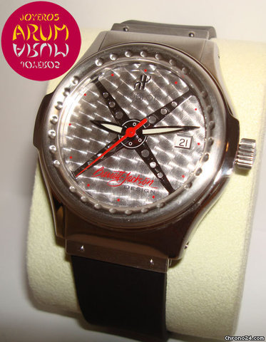 Hublot 1910.BJ04.1
