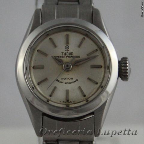 Tudor 7975