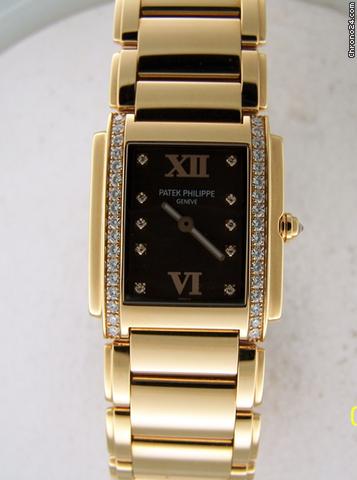 Patek Philippe 4910/11R