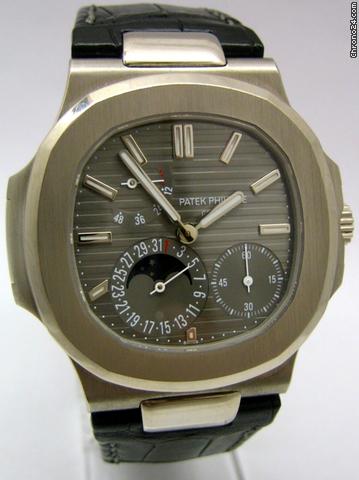 Patek Philippe 5712G