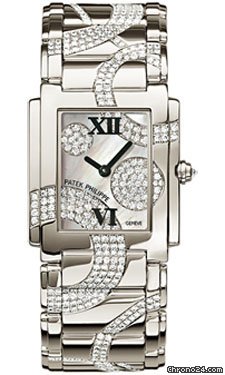 Patek Philippe 4910/49G-001