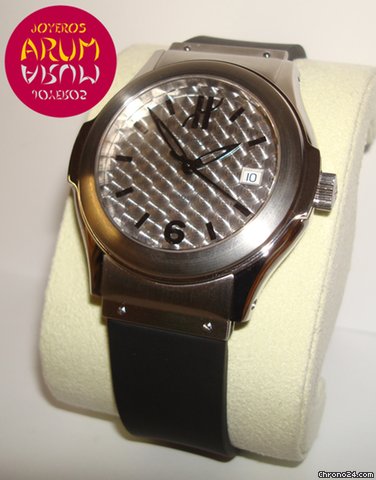 Hublot 1910.Per10.1