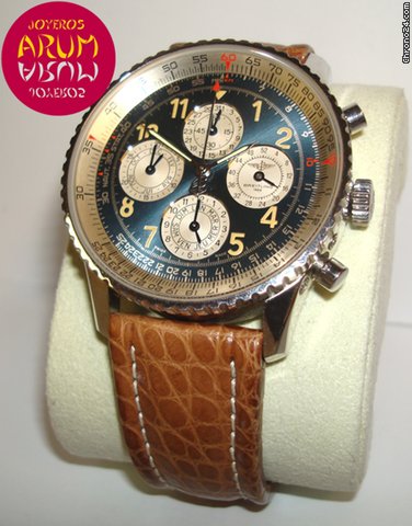Breitling A38022