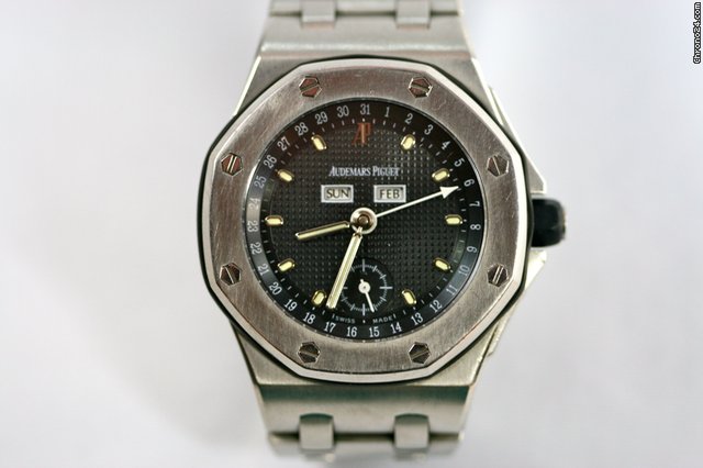 Audemars Piguet 25807 ST