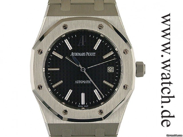 Audemars Piguet 15300 ST 00 1220 ST 03