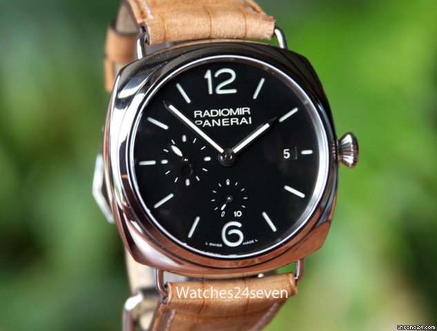 Panerai PAM 323