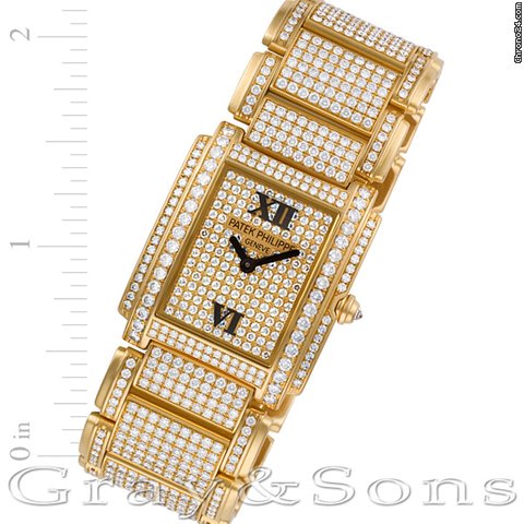 Patek Philippe 4910/50
