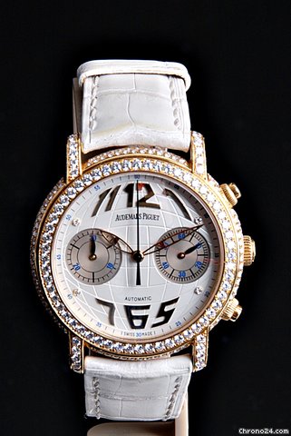 Audemars Piguet 25999BA.ZZ.D088CR.01