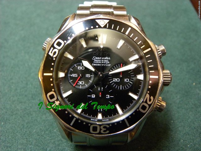 Omega 25945000
