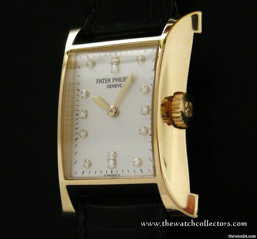 Patek Philippe 4900 J