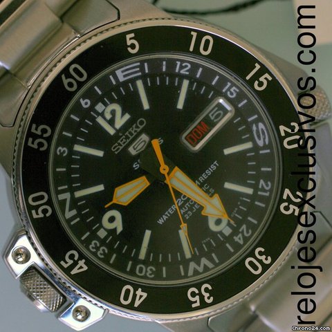 Seiko SKZ211K1