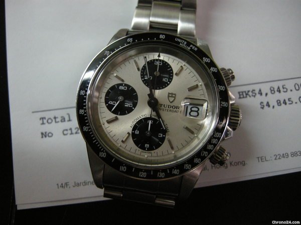 Tudor 1129391457