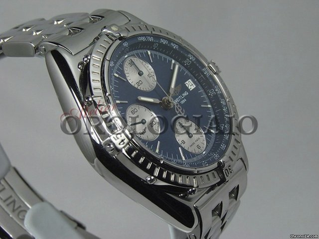 Breitling A13048