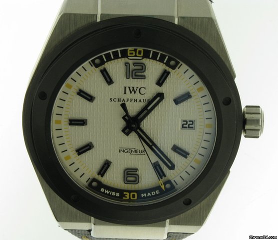 IWC 3234-02