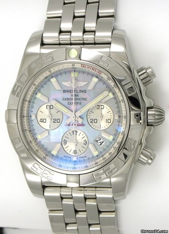 Breitling AB011012/G685