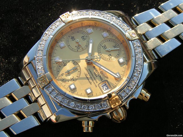 Breitling B 13357