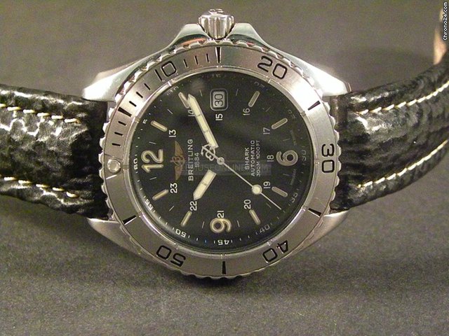 Breitling A17605