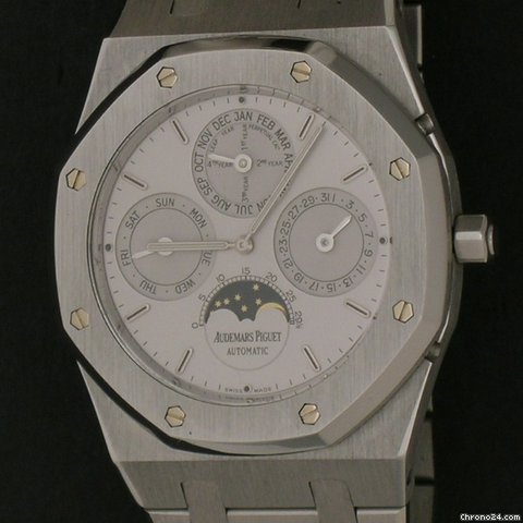 Audemars Piguet 25820ST