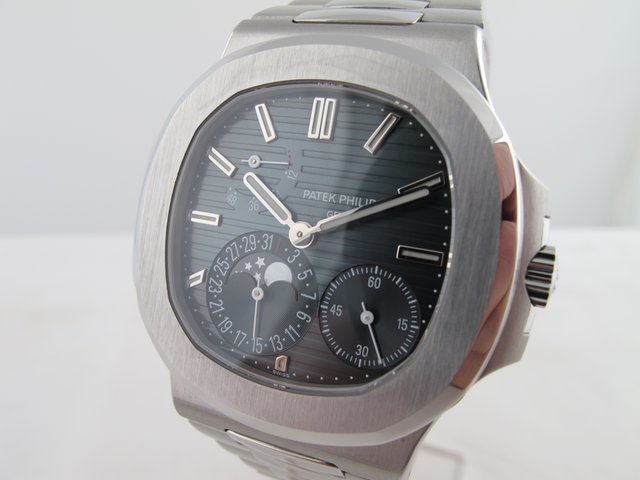 Patek Philippe 5712/1A-001