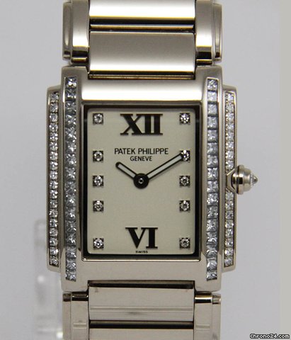 Patek Philippe 4910/20 G-011