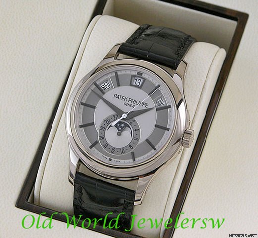 Patek Philippe 5205G