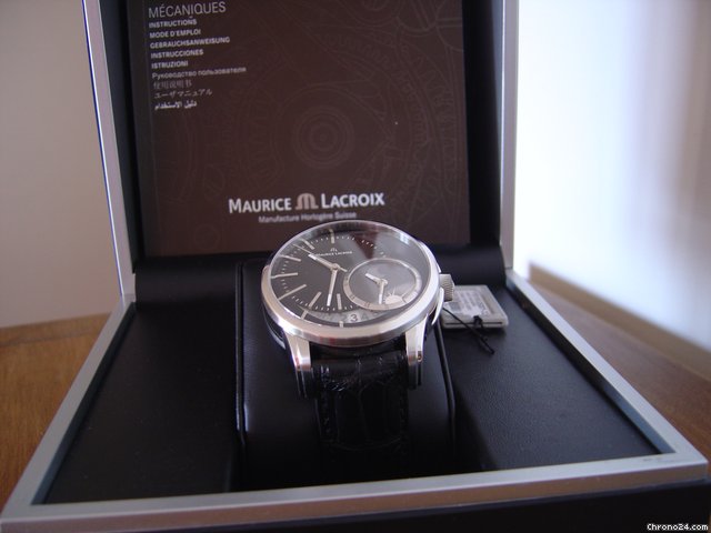 Maurice Lacroix PT6118-SS001-330
