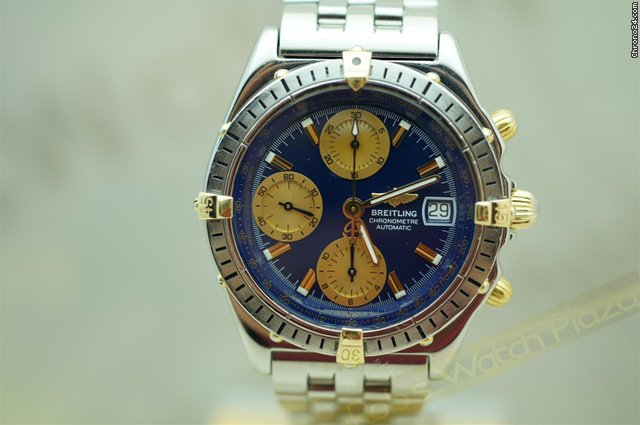 Breitling B13048