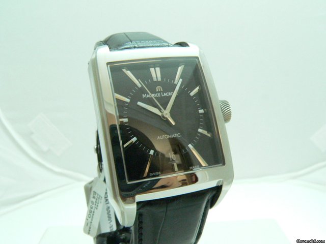 Maurice Lacroix PT6247-SS001-330