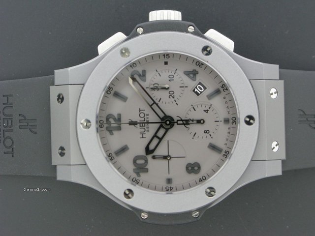 Hublot 301.AI.460RX