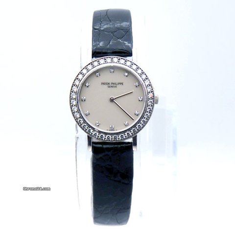 Patek Philippe 4820G