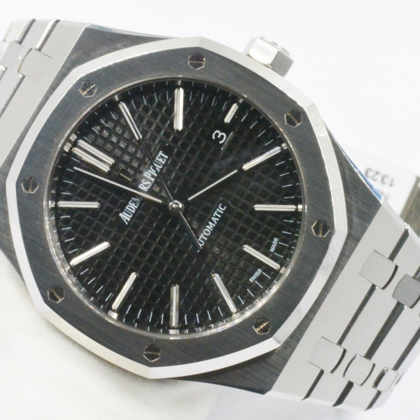 Audemars Piguet 15400ST.OO.1220ST.01