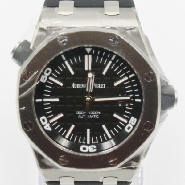 Audemars Piguet 15710ST.OO.A002CA.01